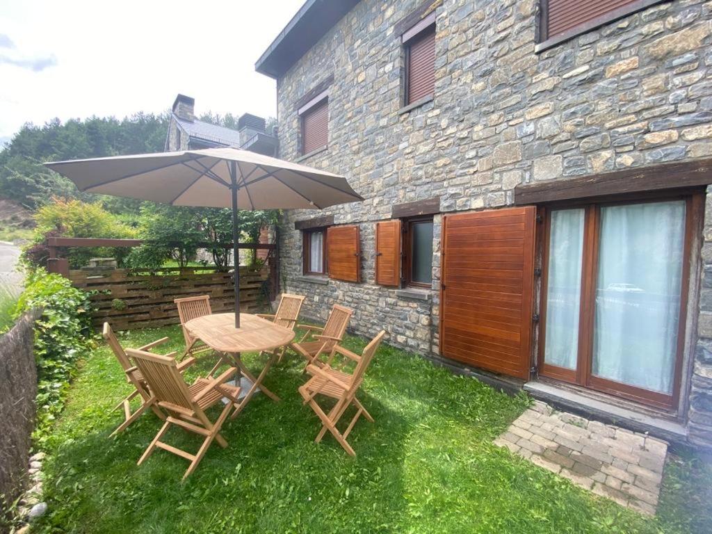 Apartment Fantastico Con Jardin En Vut Hu-20-007 *
